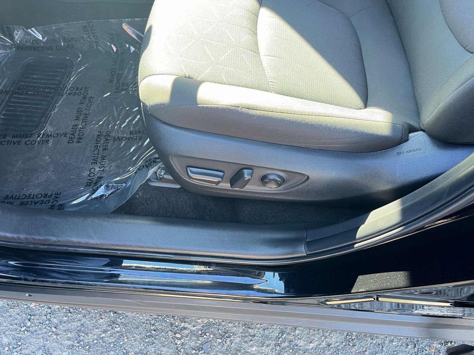 Thumbnail: 2025 Toyota RAV4 - 23