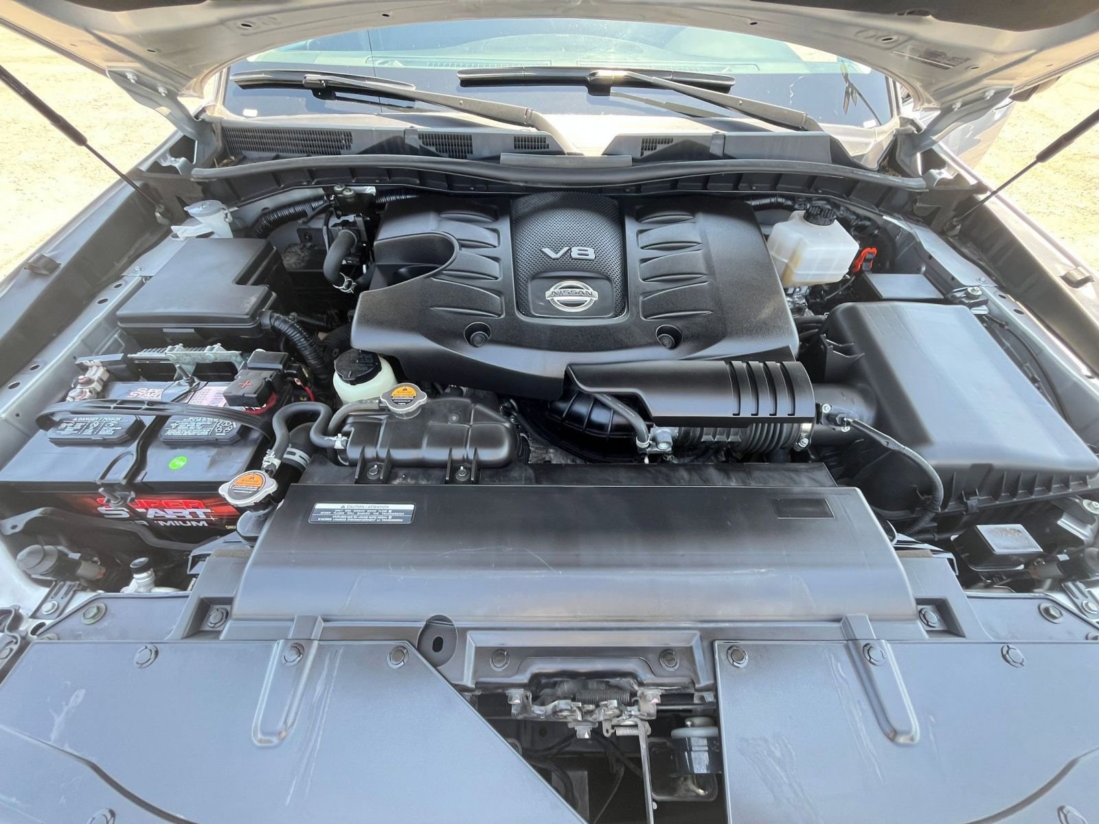 2023 Nissan Armada SL 32