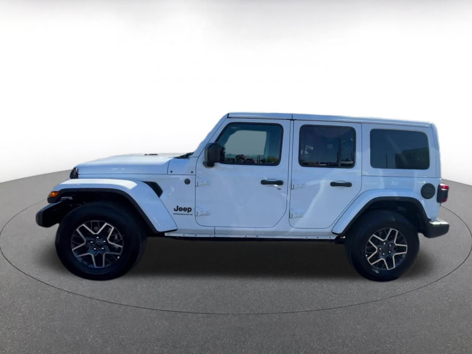 Thumbnail: 2025 Jeep Wrangler - 9