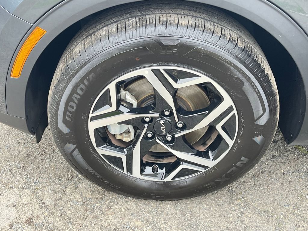 Thumbnail: 2025 Kia Sportage - 17