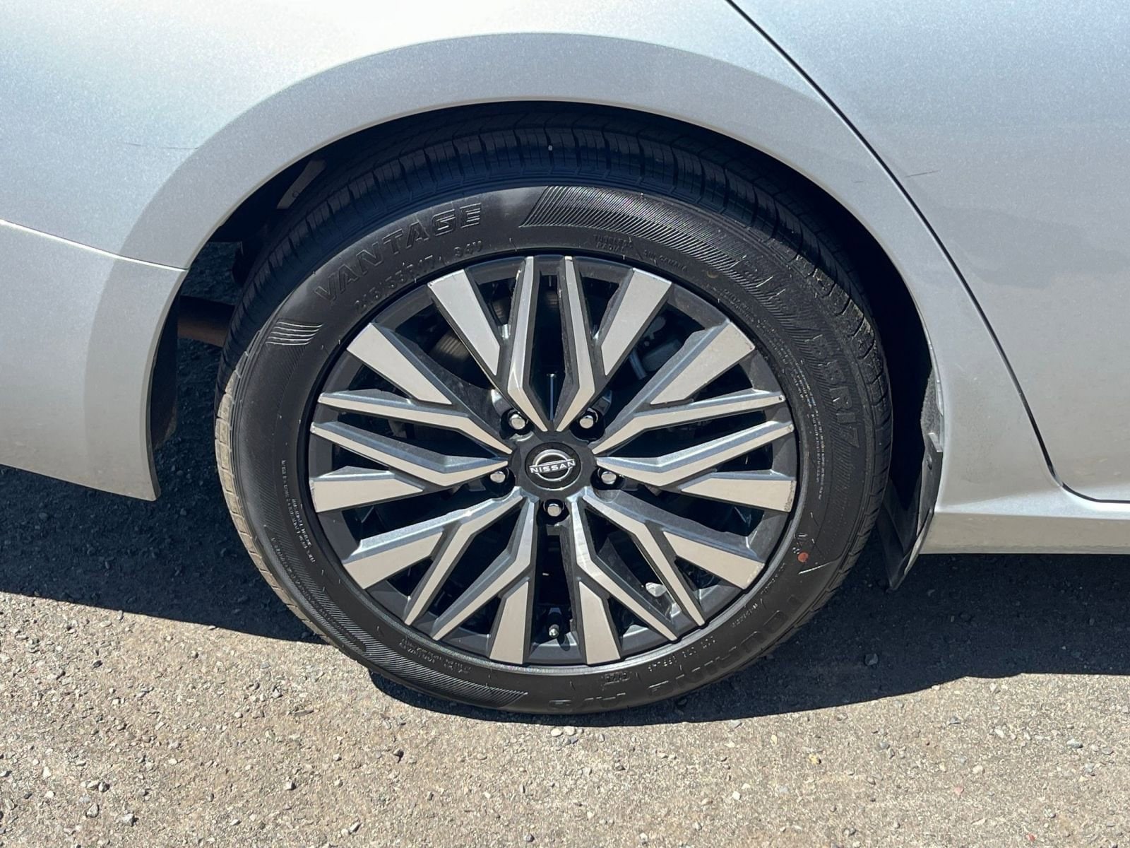 Thumbnail: 2024 Nissan Altima - 29