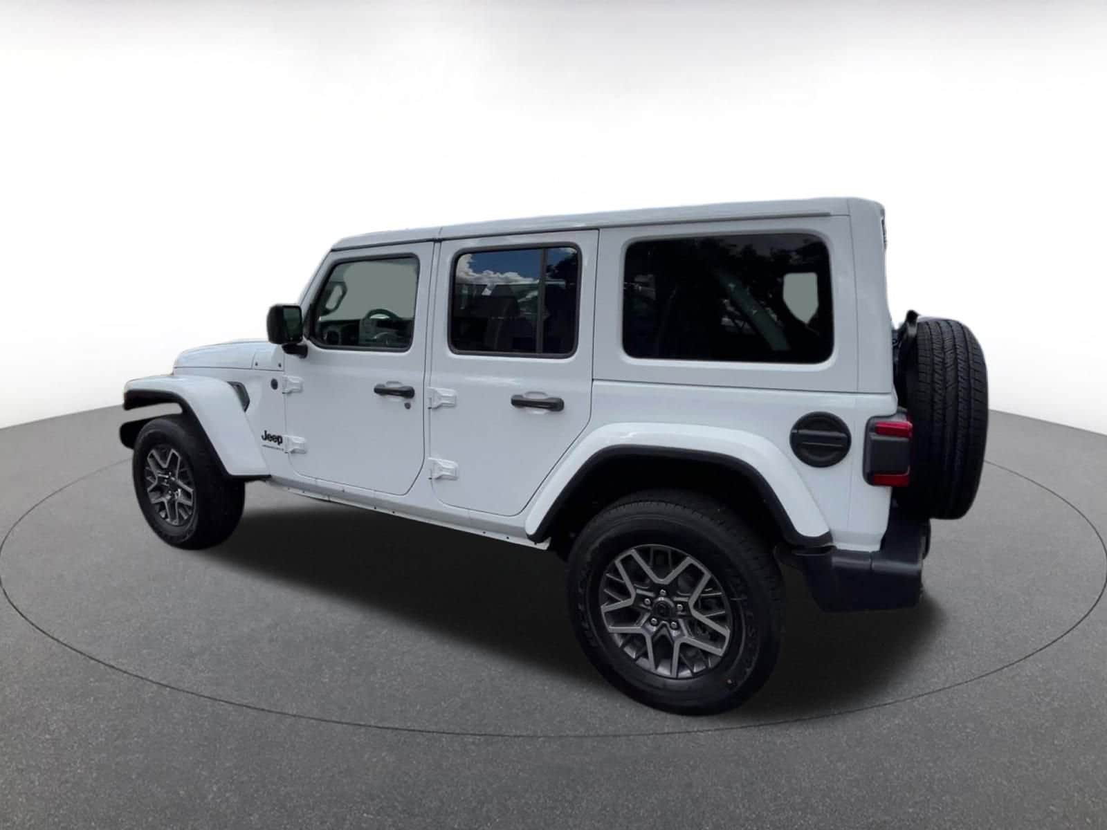 Thumbnail: 2025 Jeep Wrangler - 10