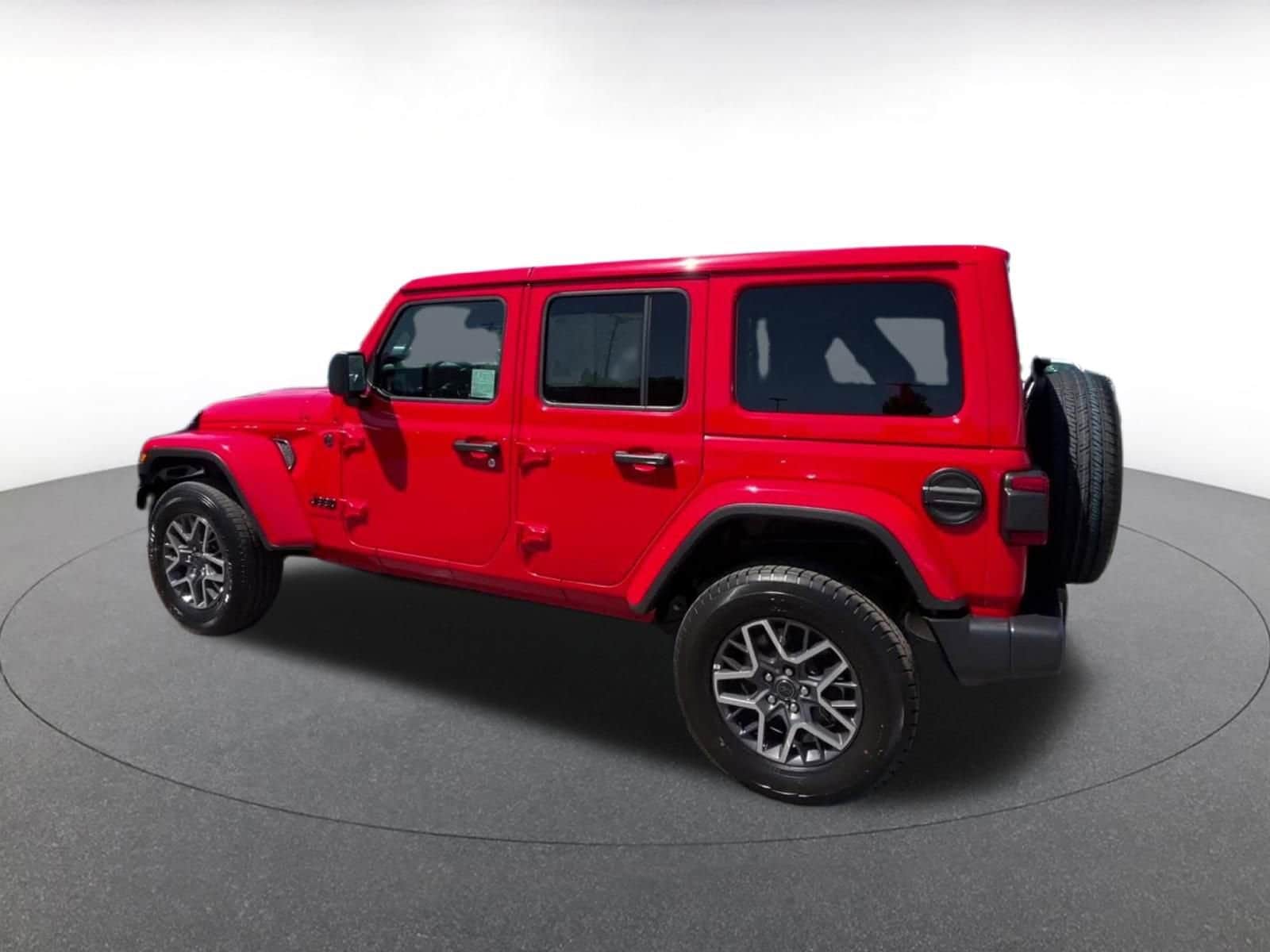 Thumbnail: 2025 Jeep Wrangler - 10