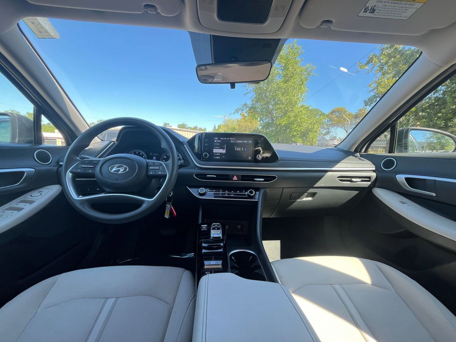 Thumbnail: 2023 Hyundai Sonata - 31