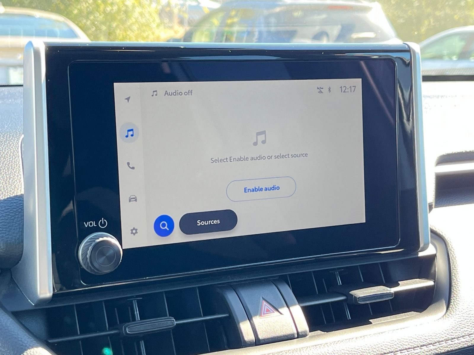 Thumbnail: 2025 Toyota RAV4 - 21