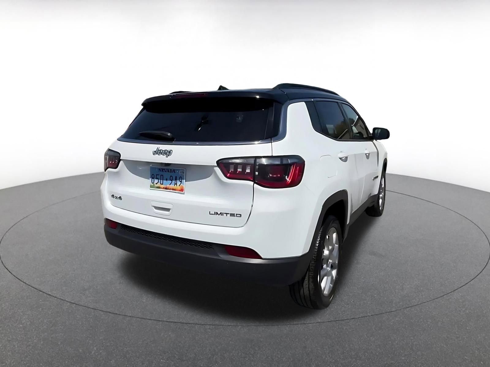 Thumbnail: 2025 Jeep Compass - 14