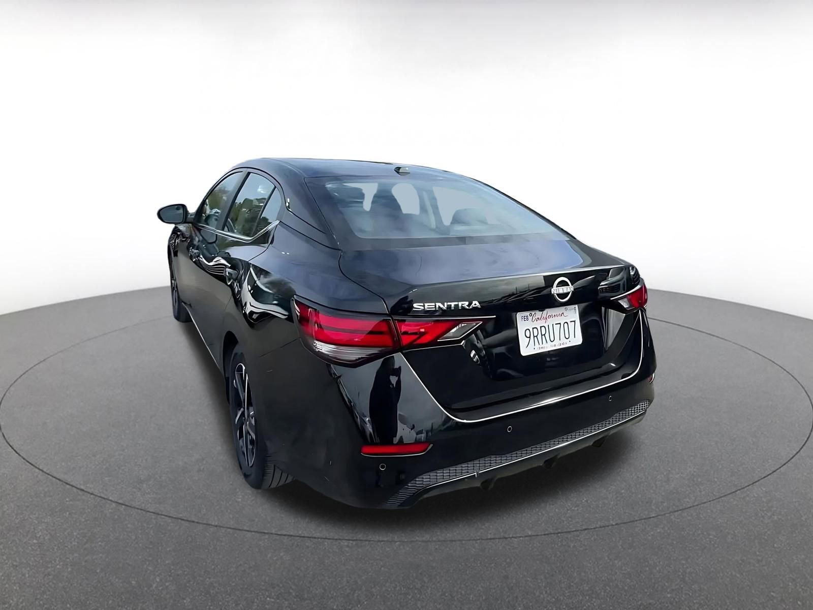 Thumbnail: 2025 Nissan Sentra - 11