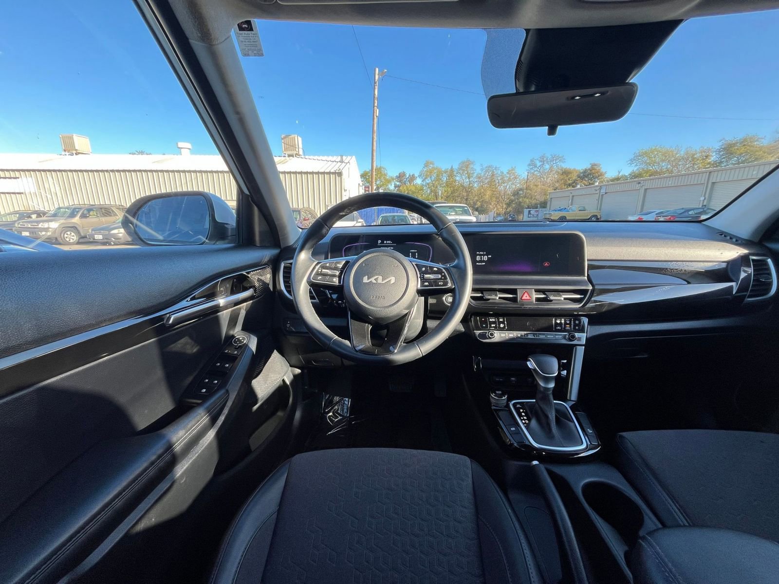 Thumbnail: 2025 Kia Seltos - 34