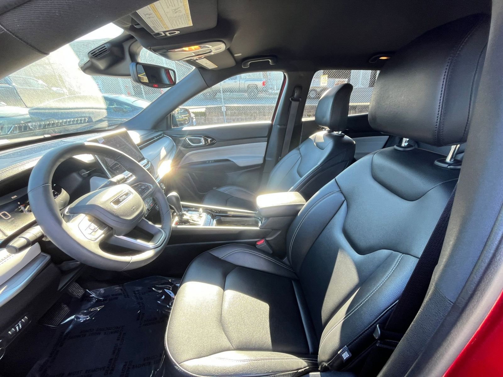 Thumbnail: 2025 Jeep Compass - 27