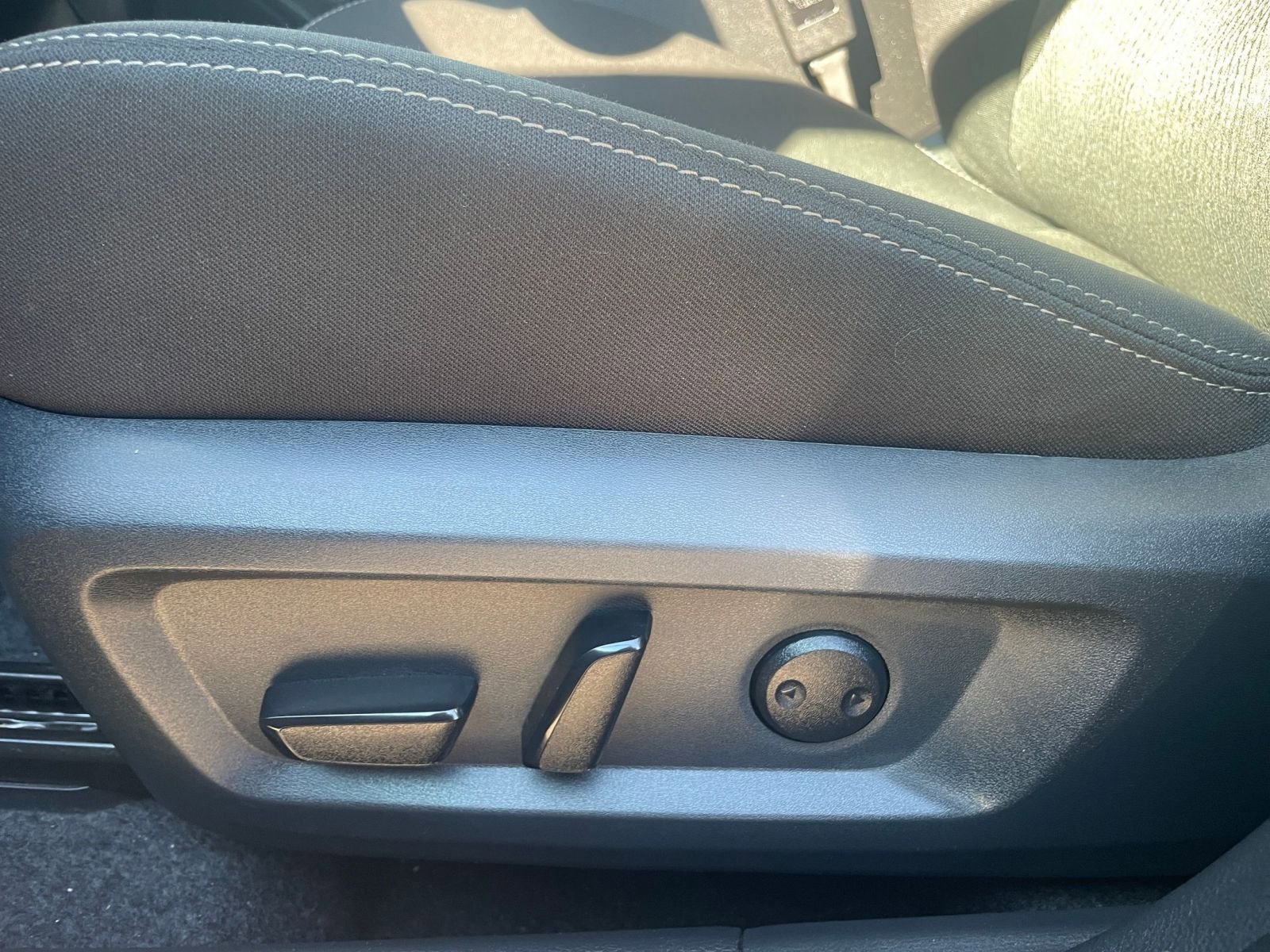 Thumbnail: 2025 Nissan Rogue - 22