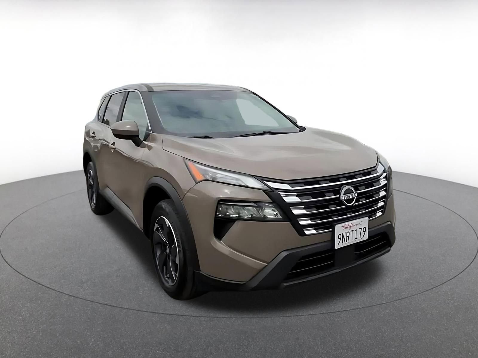 Thumbnail: 2025 Nissan Rogue - 3
