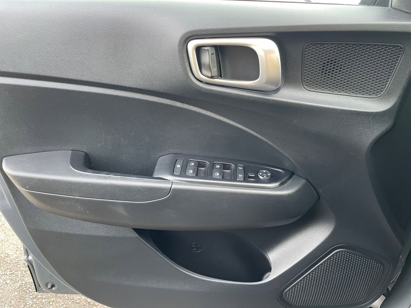 Thumbnail: 2025 Hyundai Venue - 18