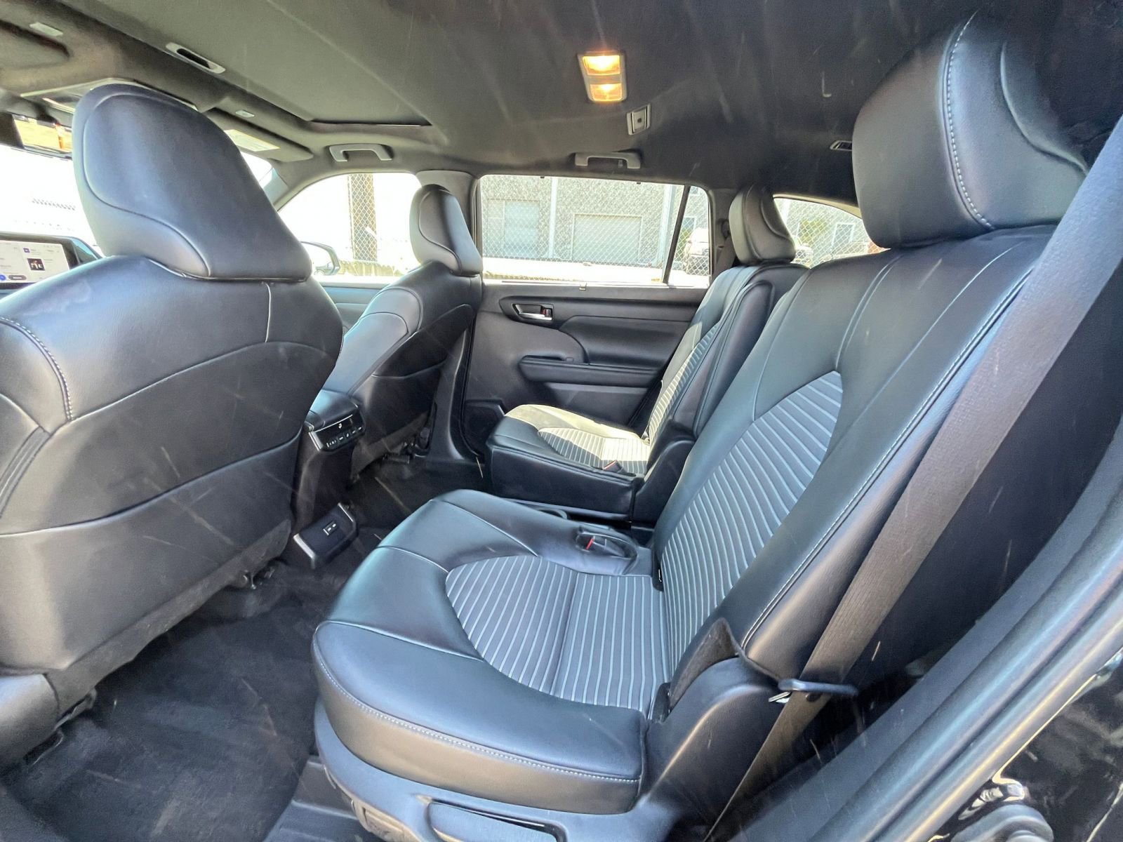 Thumbnail: 2024 Toyota Highlander - 26