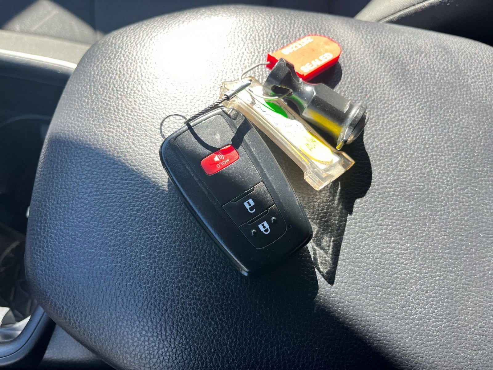 Thumbnail: 2025 Toyota RAV4 - 22