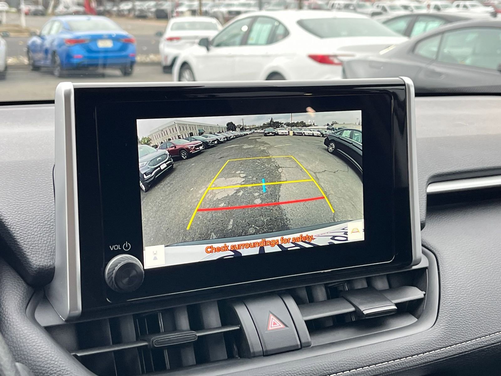 Thumbnail: 2025 Toyota RAV4 - 17