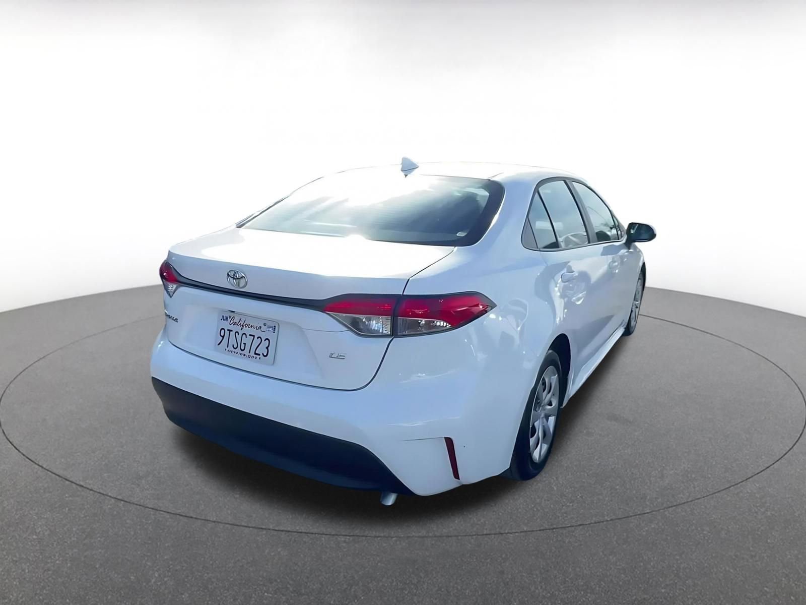 Thumbnail: 2025 Toyota Corolla - 14