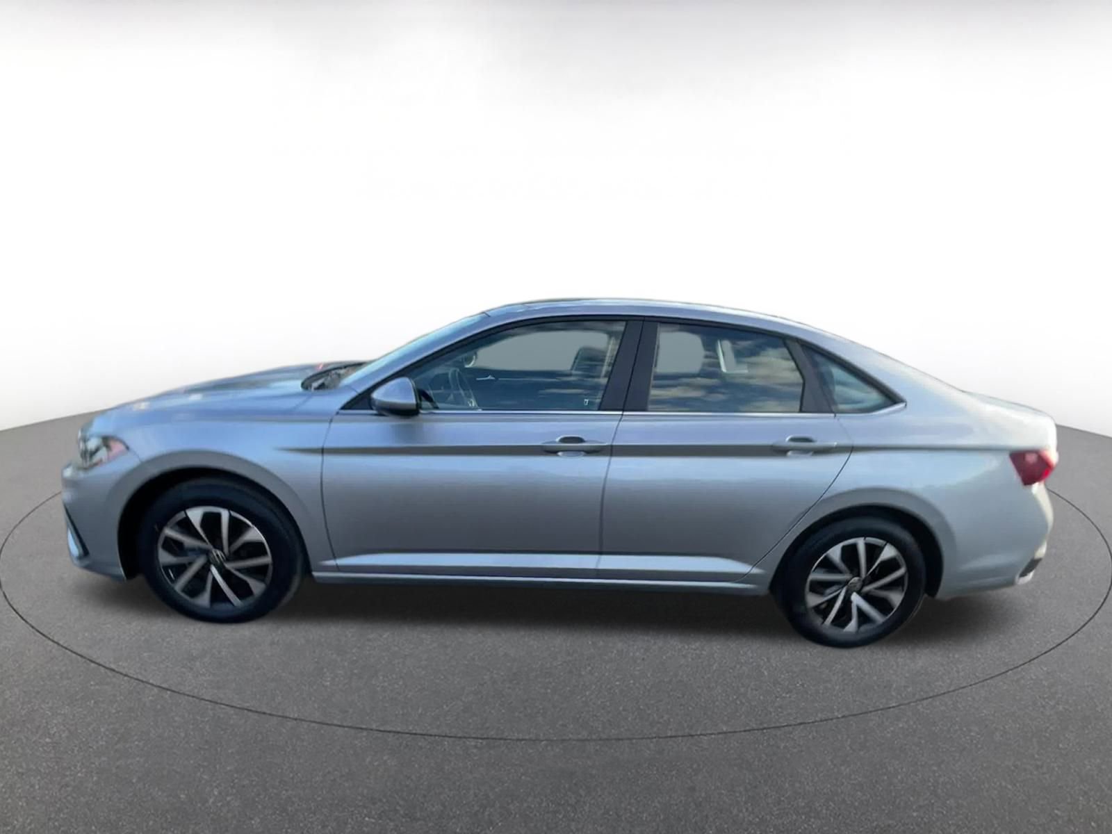 Thumbnail: 2025 Volkswagen Jetta - 9