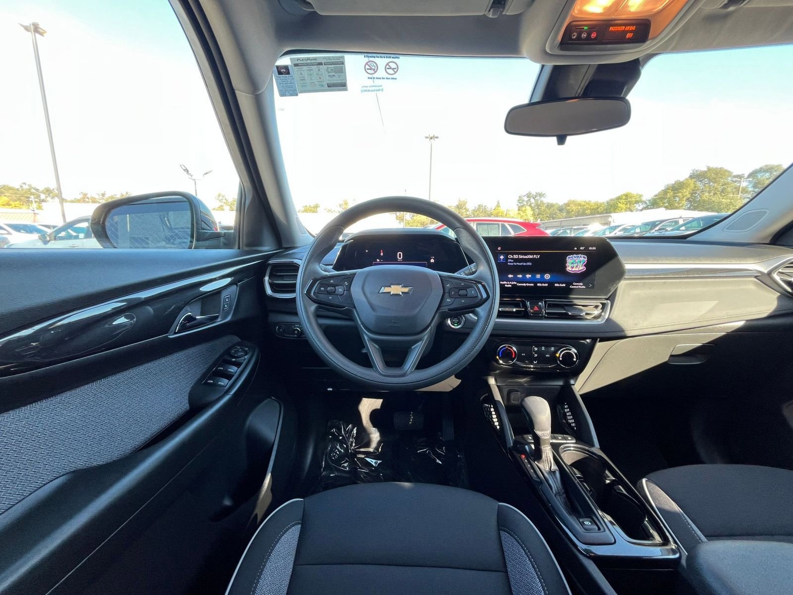 Thumbnail: 2025 Chevrolet TrailBlazer - 32