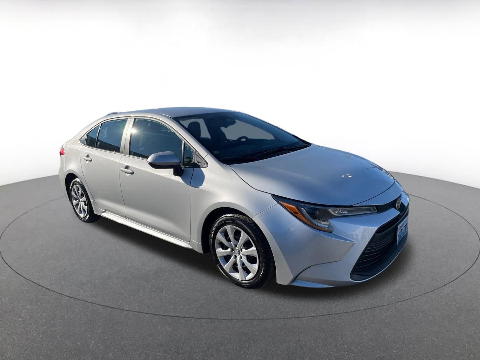 Thumbnail: 2023 Toyota Corolla - 1