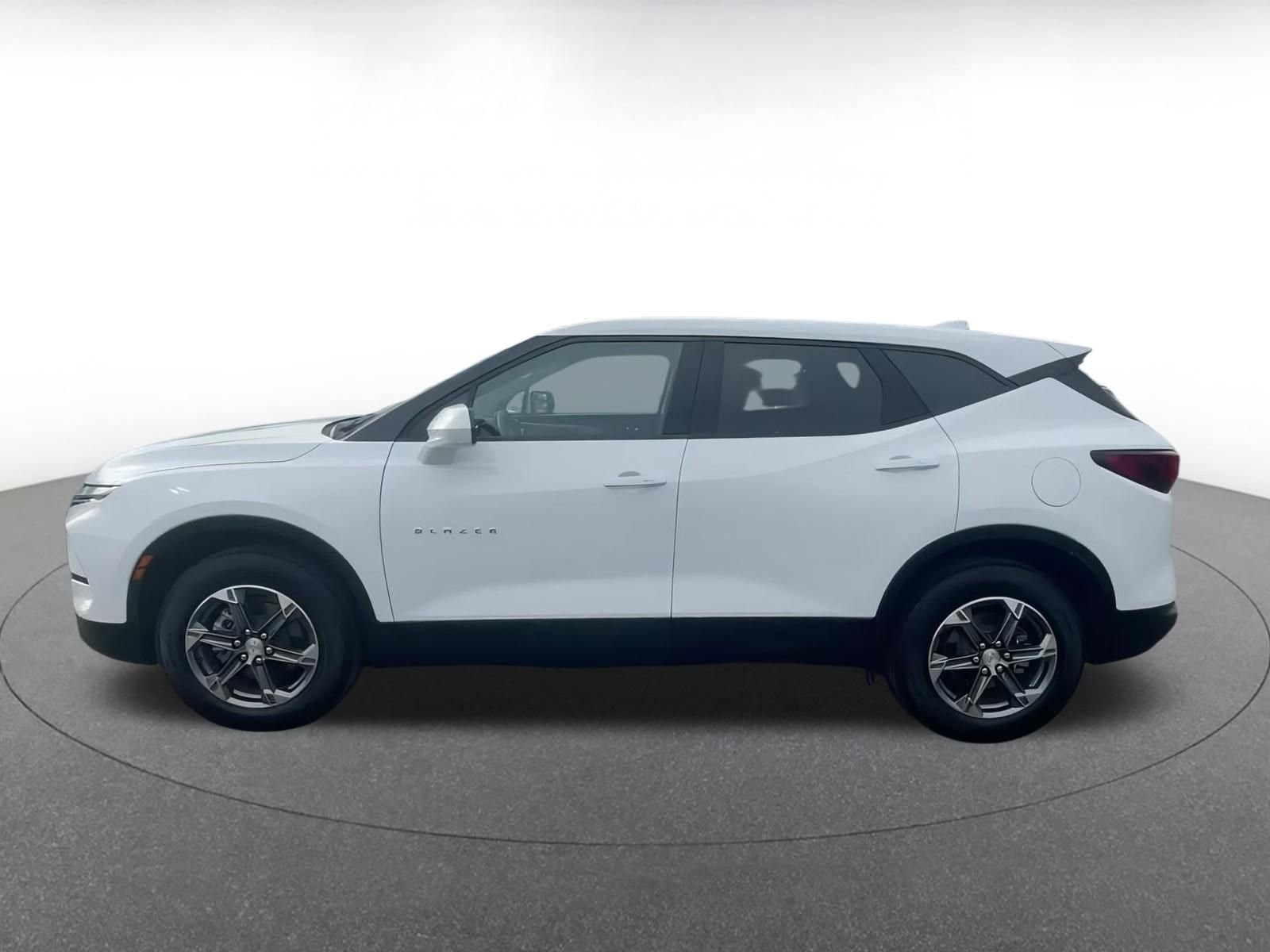 Thumbnail: 2025 Chevrolet Blazer - 9