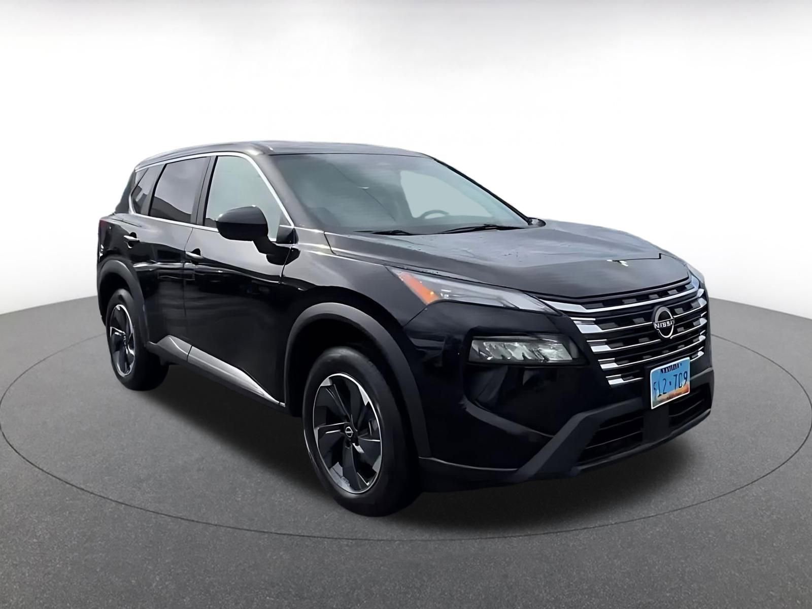 Thumbnail: 2025 Nissan Rogue - 3