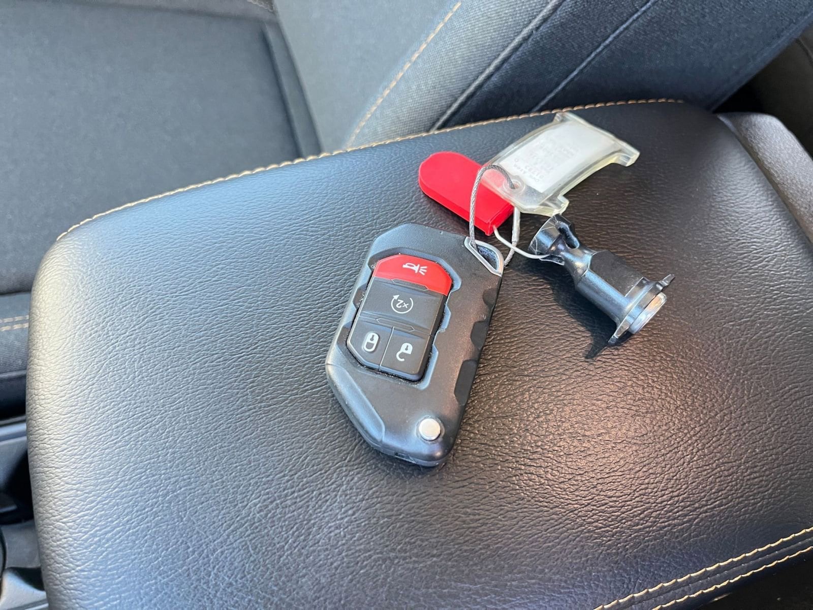 Thumbnail: 2025 Jeep Wrangler - 30