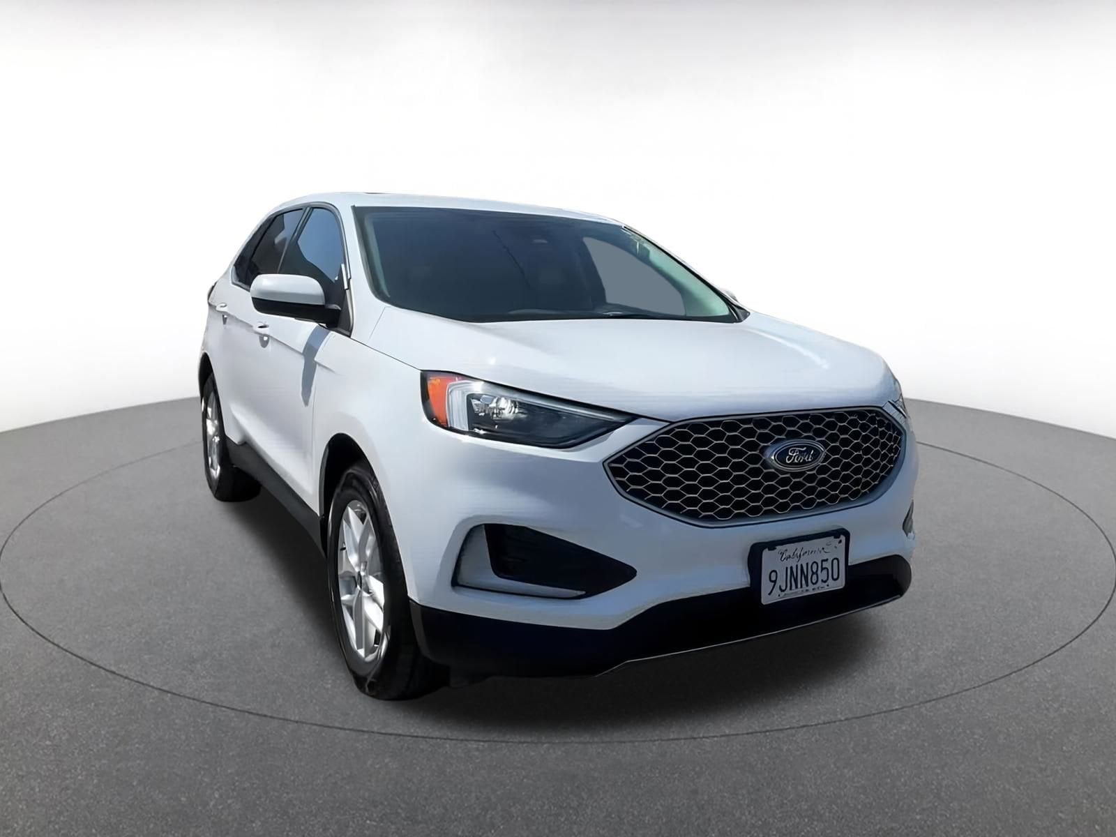 Thumbnail: 2024 Ford Edge - 3