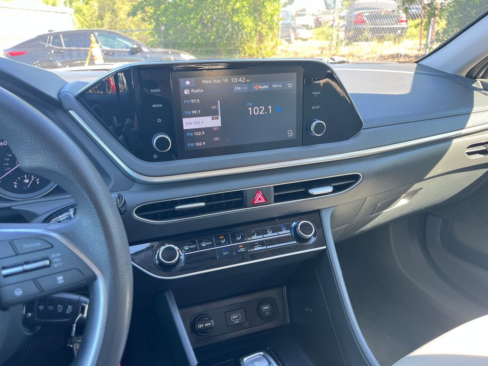 Thumbnail: 2023 Hyundai Sonata - 17