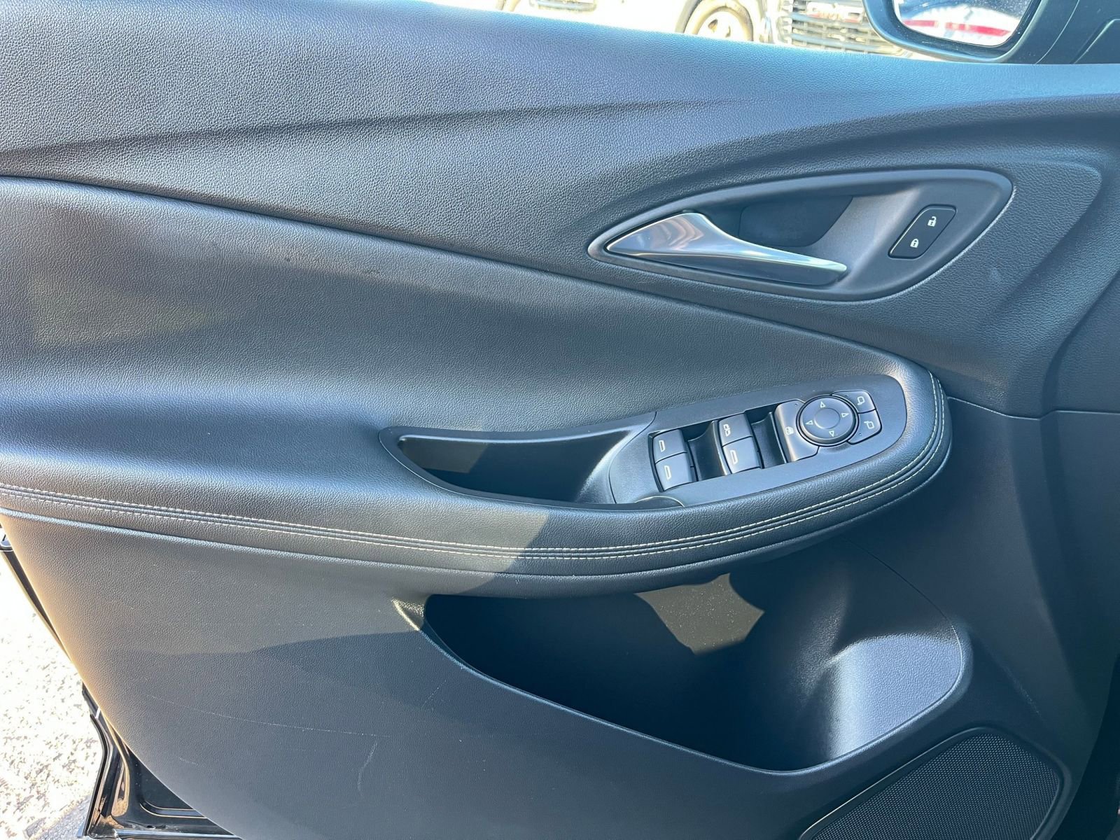 Thumbnail: 2025 Buick Encore GX - 25