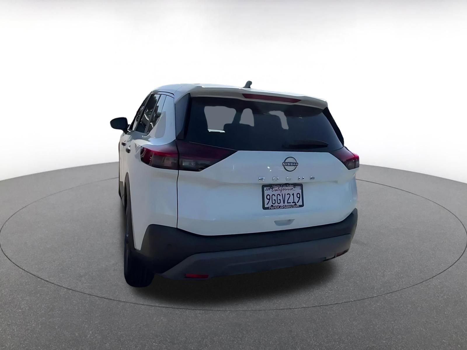 Thumbnail: 2023 Nissan Rogue - 11