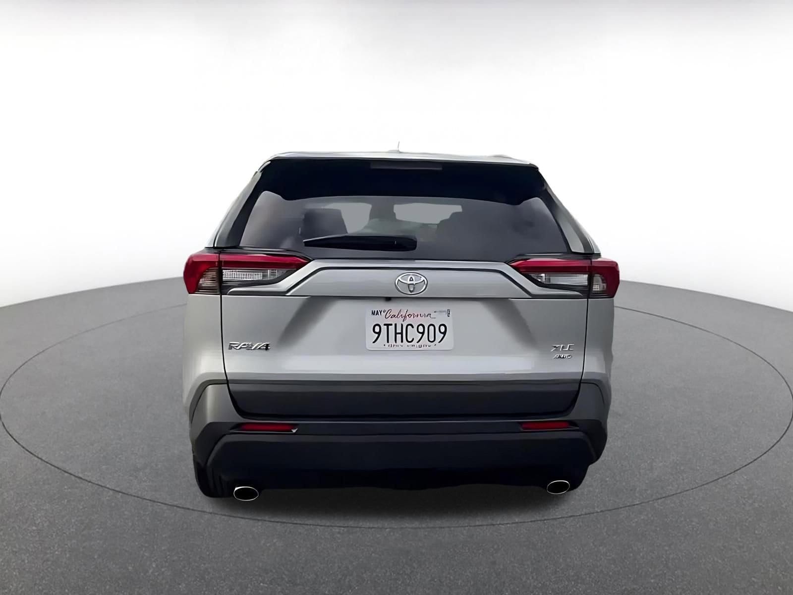 Thumbnail: 2025 Toyota RAV4 - 12