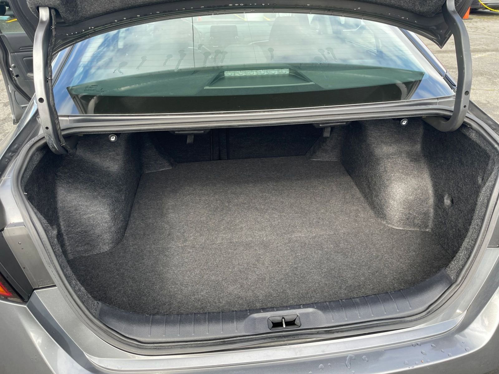 Thumbnail: 2025 Nissan Altima - 31