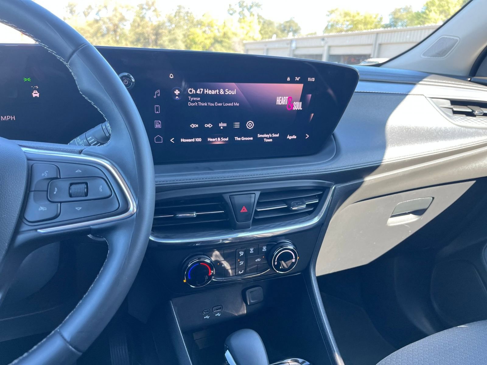 Thumbnail: 2025 Buick Encore GX - 17