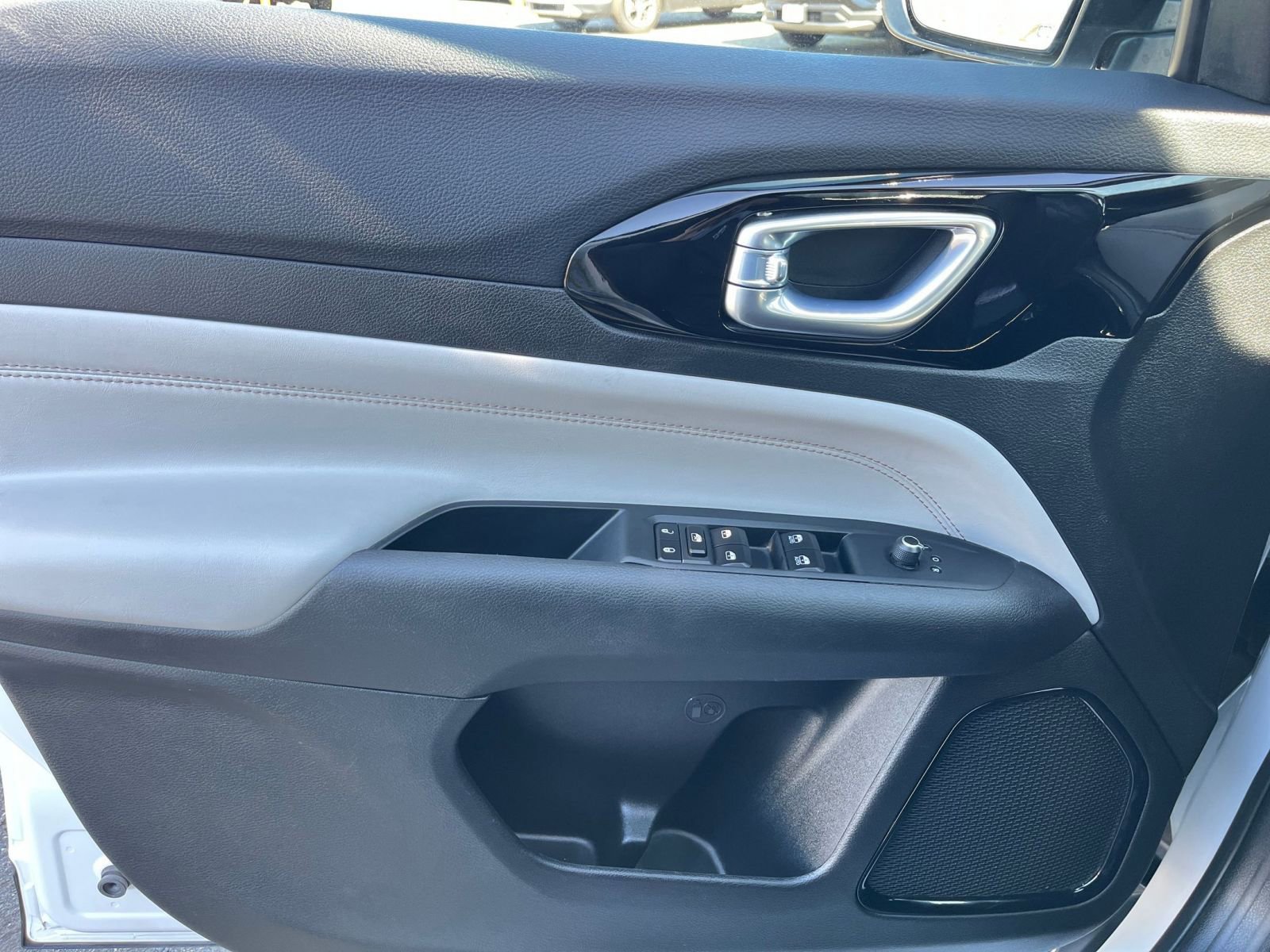 Thumbnail: 2025 Jeep Compass - 18