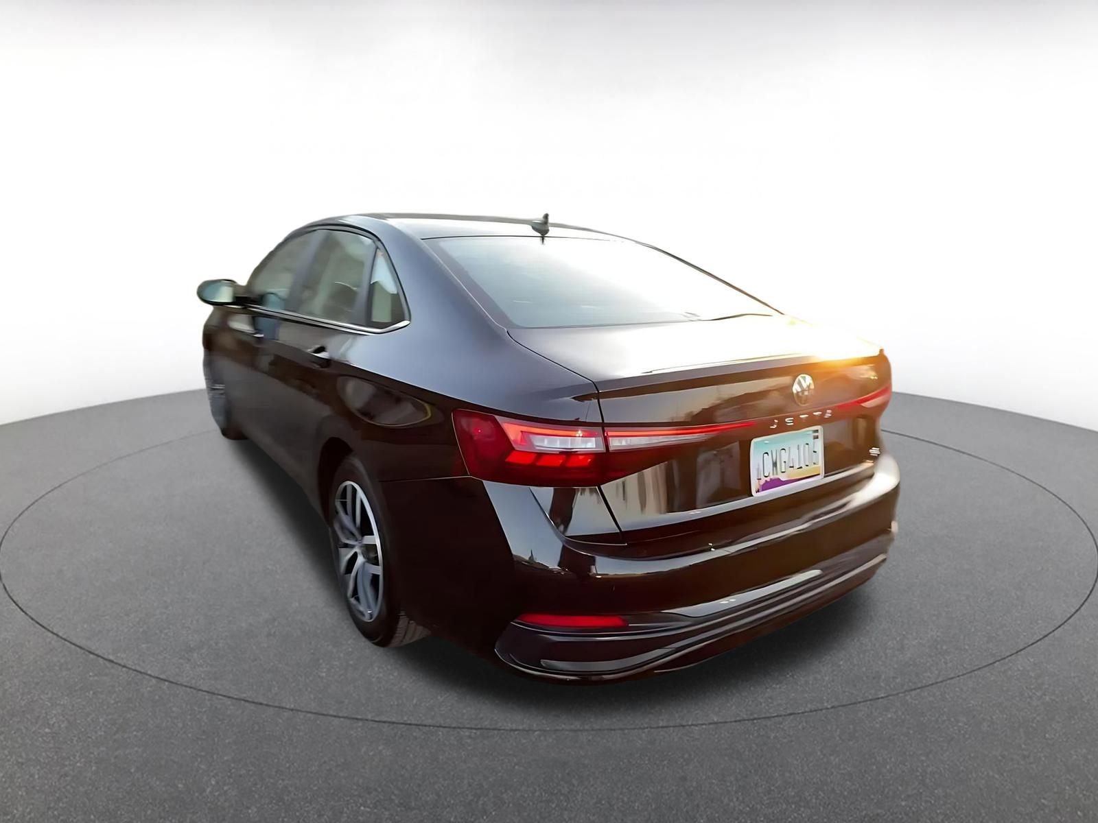 Thumbnail: 2025 Volkswagen Jetta - 12