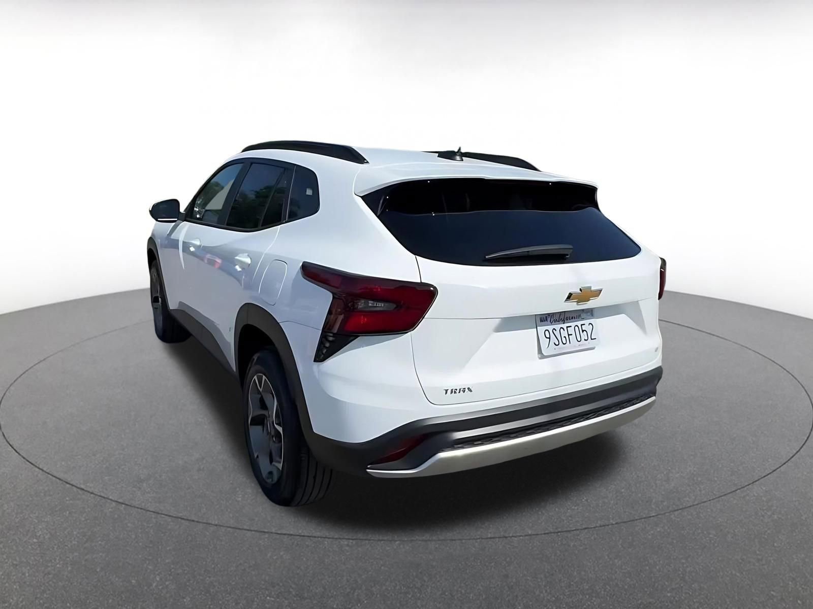 Thumbnail: 2025 Chevrolet Trax - 12