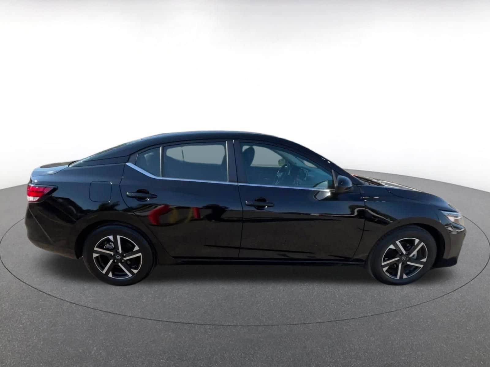 Thumbnail: 2024 Nissan Sentra - 16
