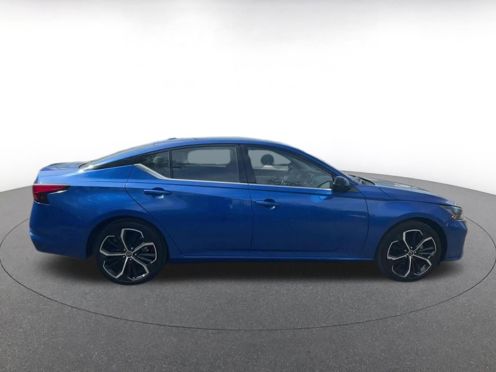 Thumbnail: 2025 Nissan Altima - 16