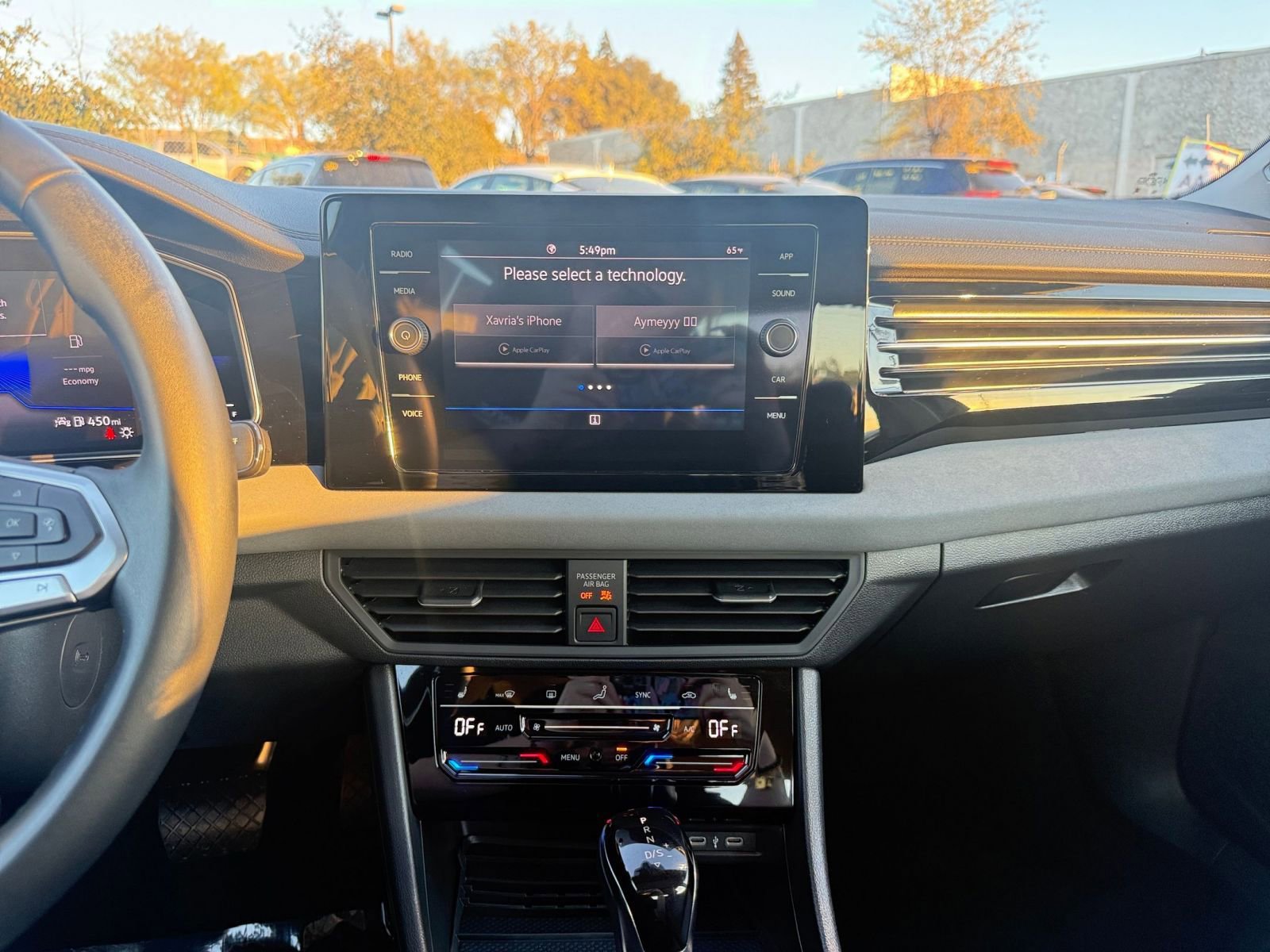 Thumbnail: 2025 Volkswagen Jetta - 17