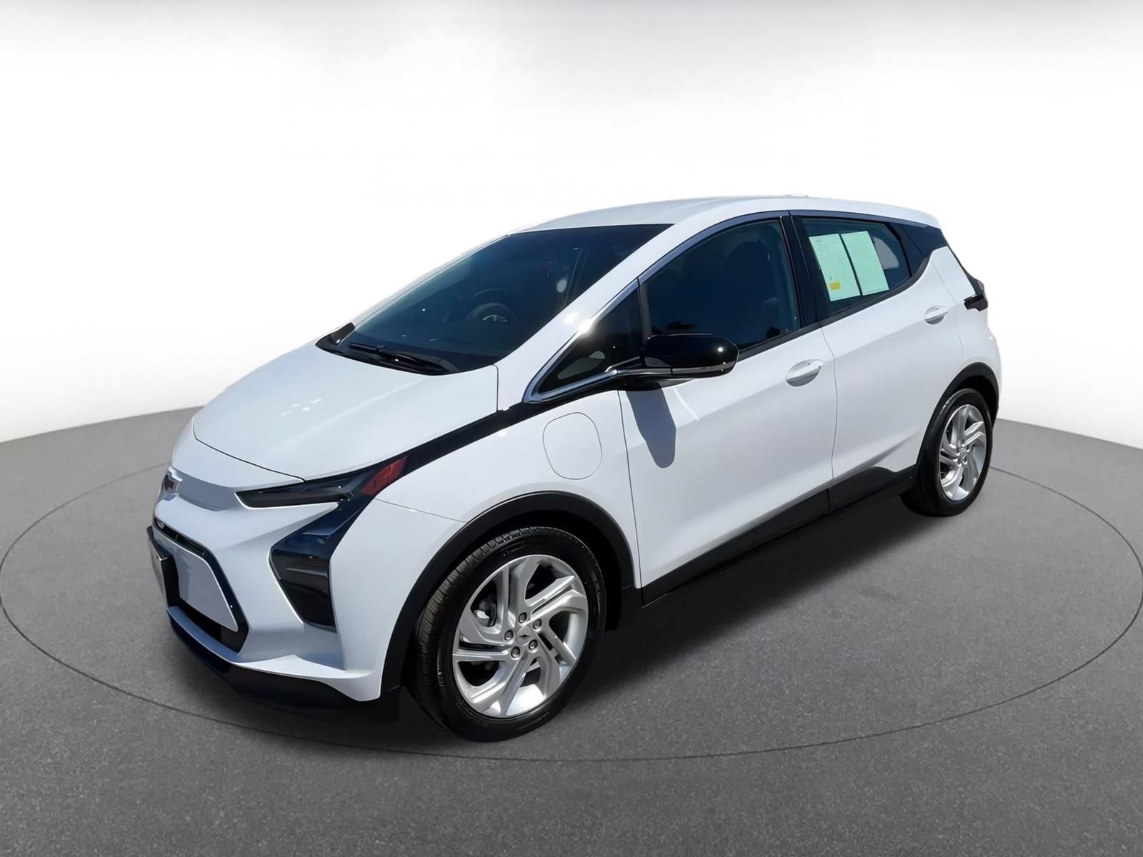 Thumbnail: 2023 Chevrolet Bolt EV - 8
