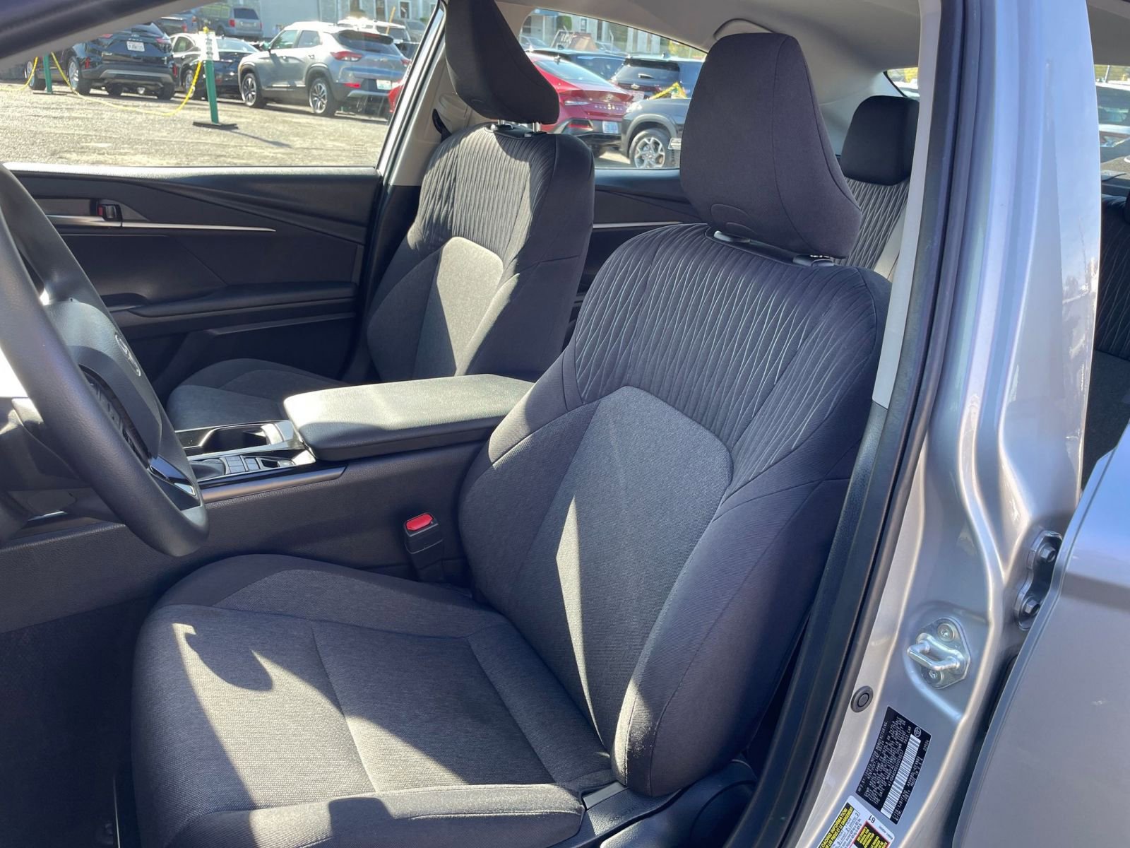 Thumbnail: 2025 Toyota Camry - 35