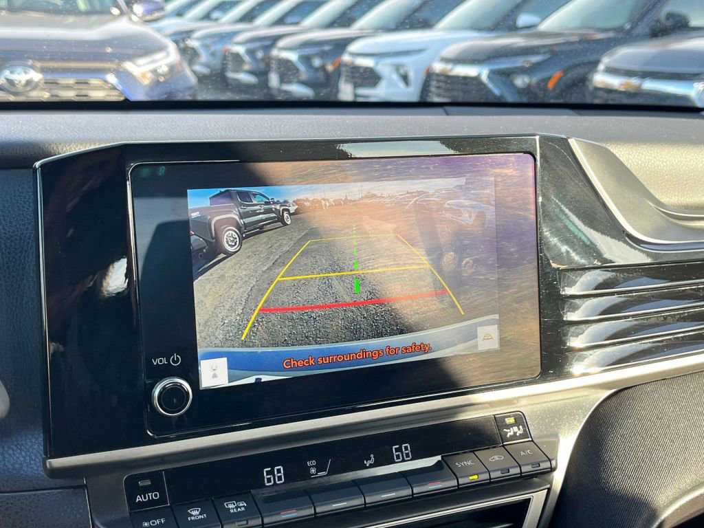 Thumbnail: 2025 Toyota Camry - 25