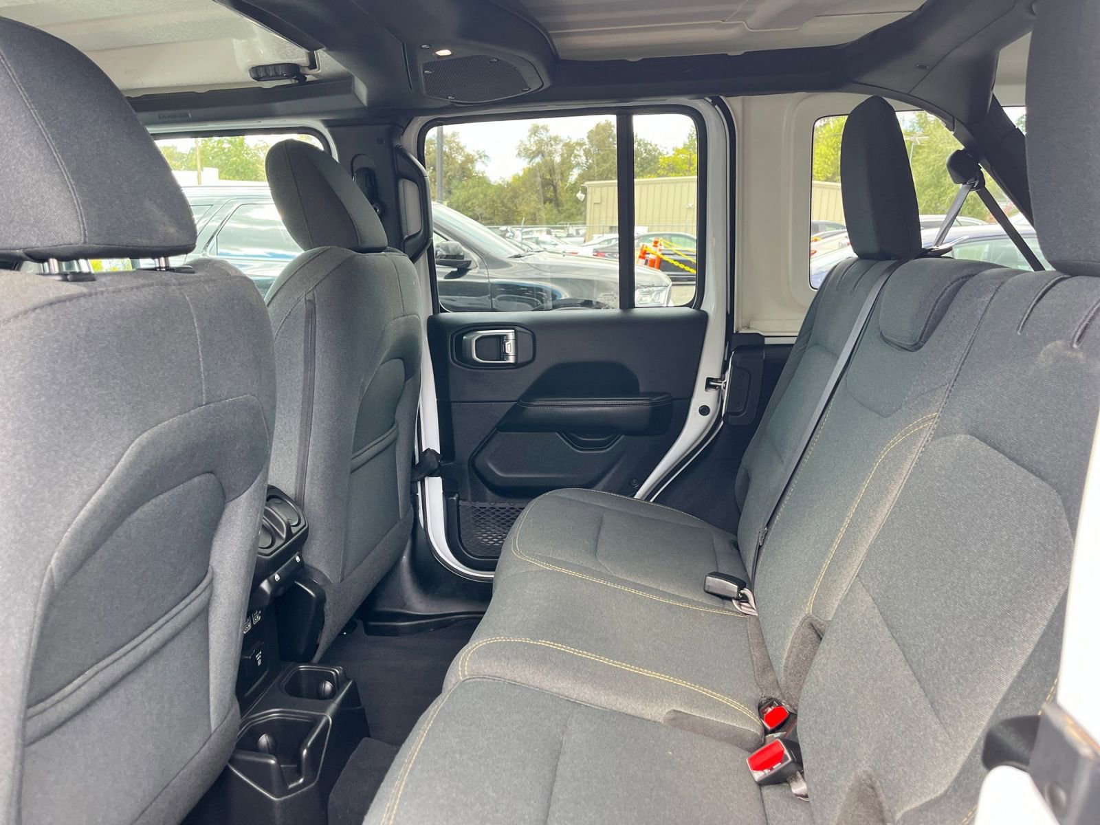 Thumbnail: 2025 Jeep Wrangler - 24