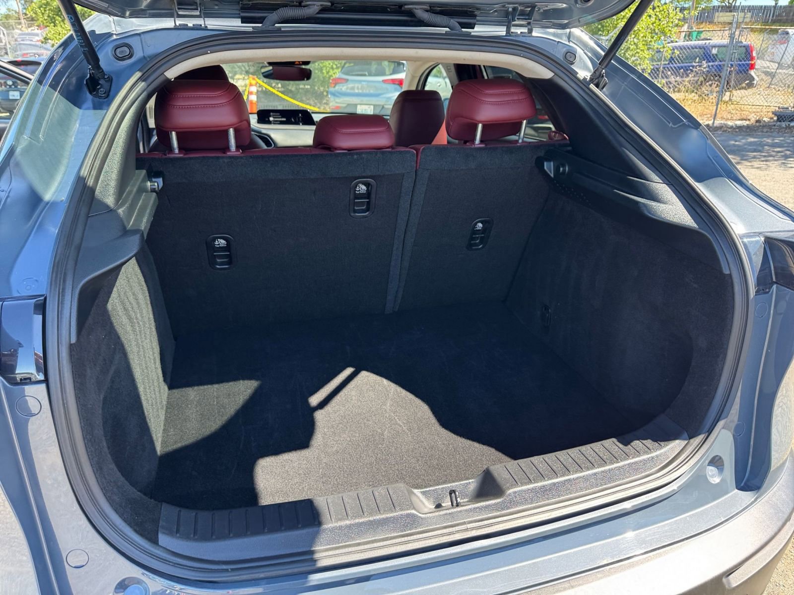 Thumbnail: 2025 Mazda CX-30 - 33