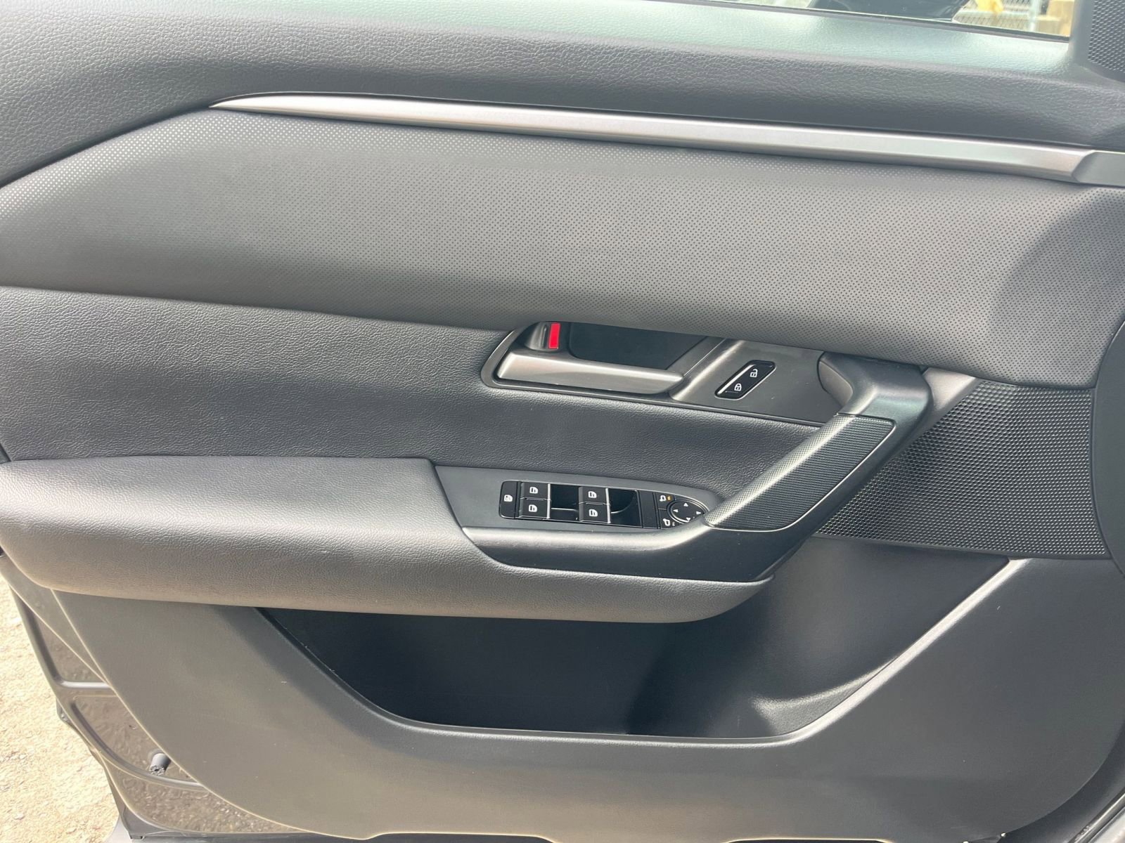 Thumbnail: 2025 Mazda CX-50 - 20