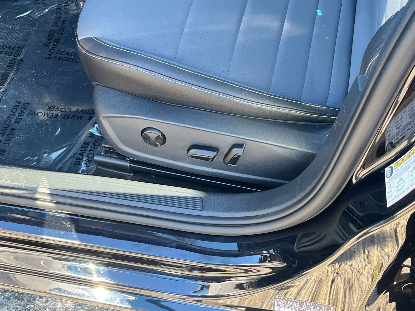 Thumbnail: 2025 Volkswagen Jetta - 23