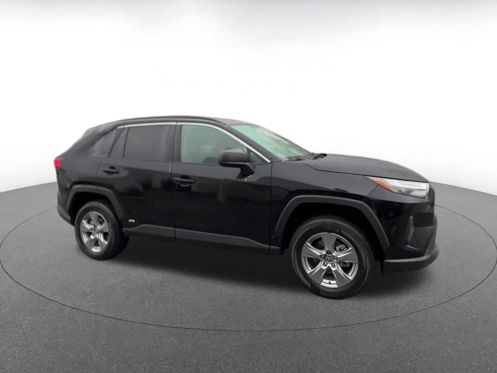 Thumbnail: 2025 Toyota RAV4 - 2