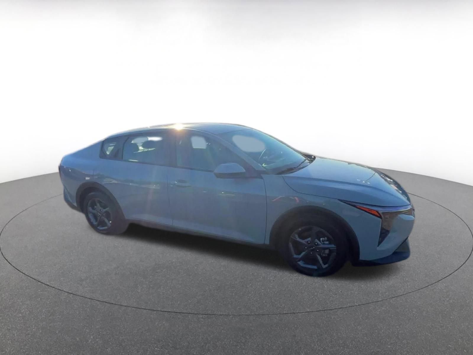 Thumbnail: 2025 Kia K4 - 2