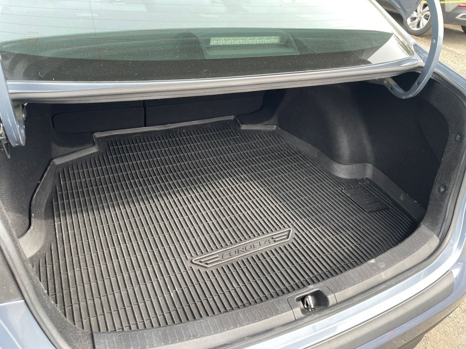 Thumbnail: 2023 Toyota Corolla - 30