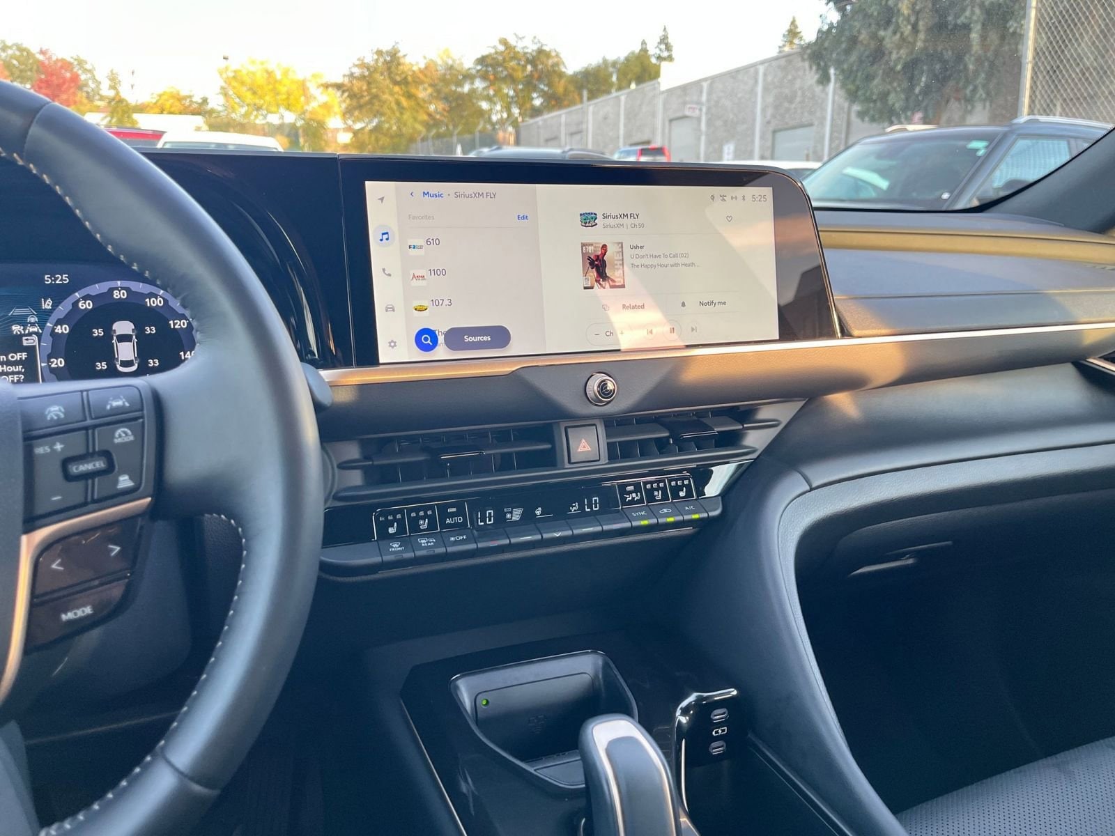 Thumbnail: 2025 Toyota Crown - 25